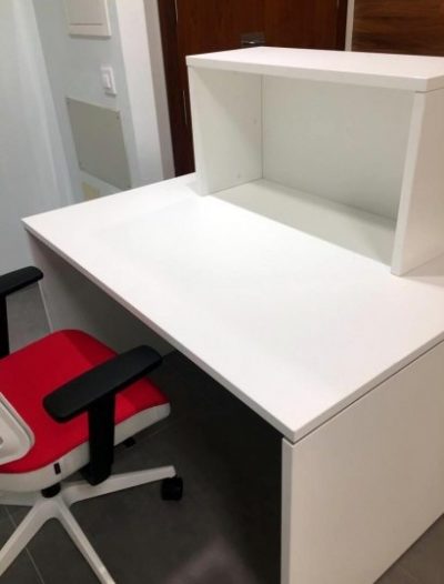 MESA MOSTRADOR NEW PANO 140 x 80 x 75  BLANCA